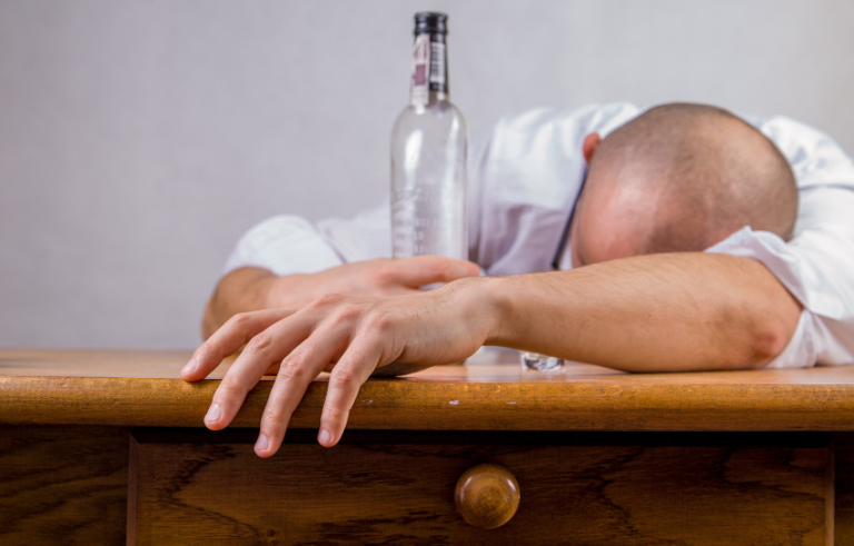 Alcoholism: Signs it is Time for an Intervention