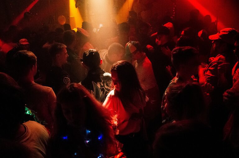 What are the effects of club drugs?